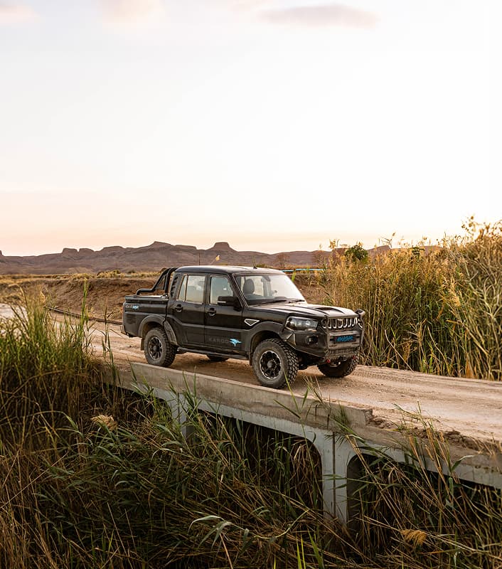 Karoo Dusk — Three-quarter front