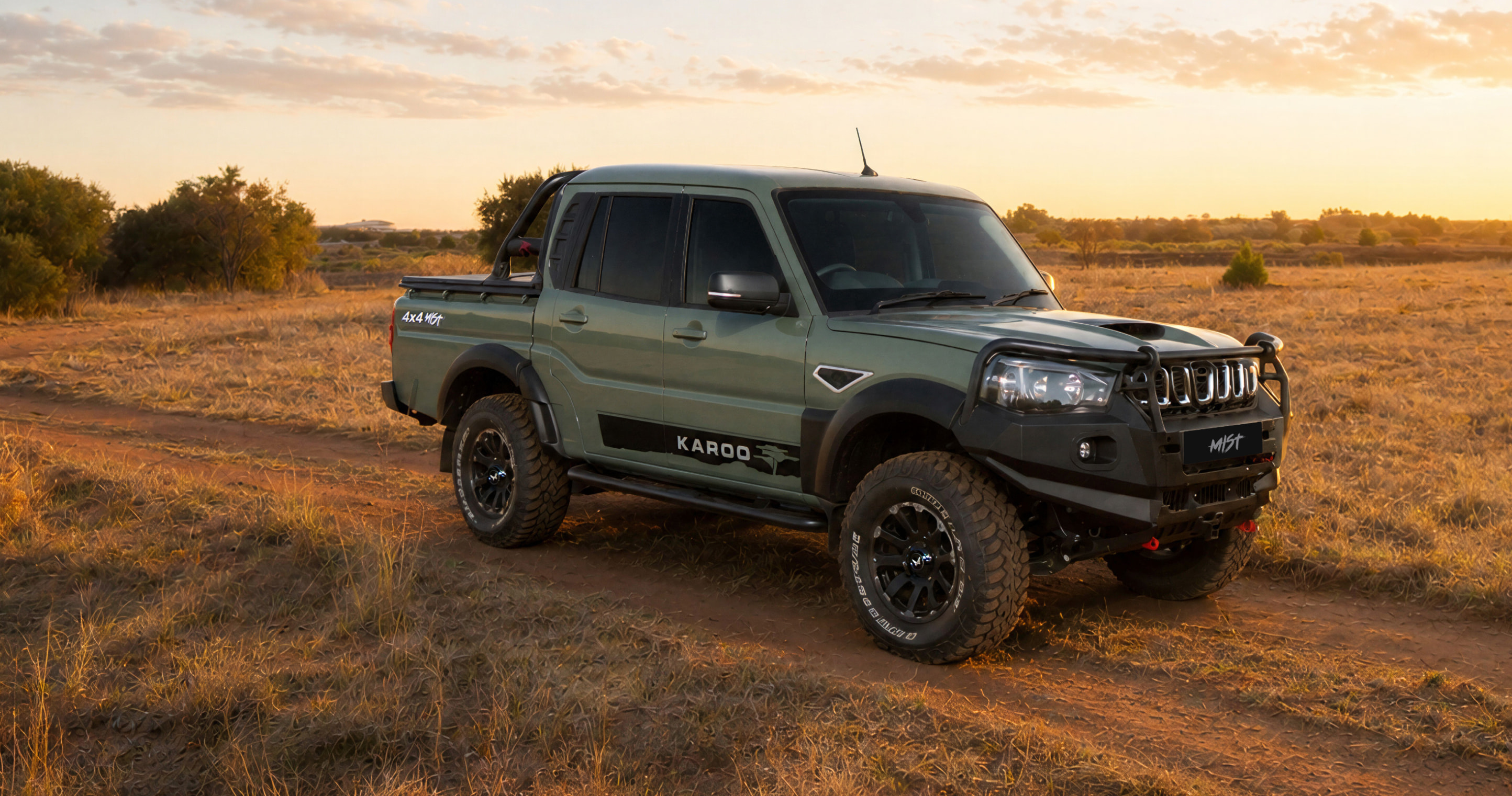 Mahindra Karoo Mist hero