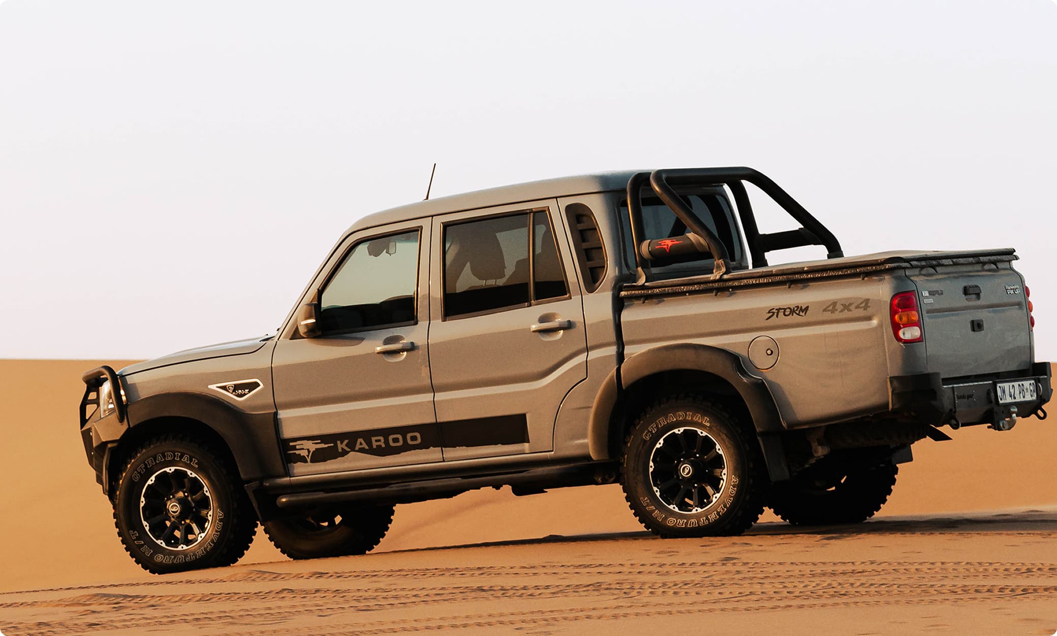 Mahindra Karoo Storm exterior — front three-quarter view
