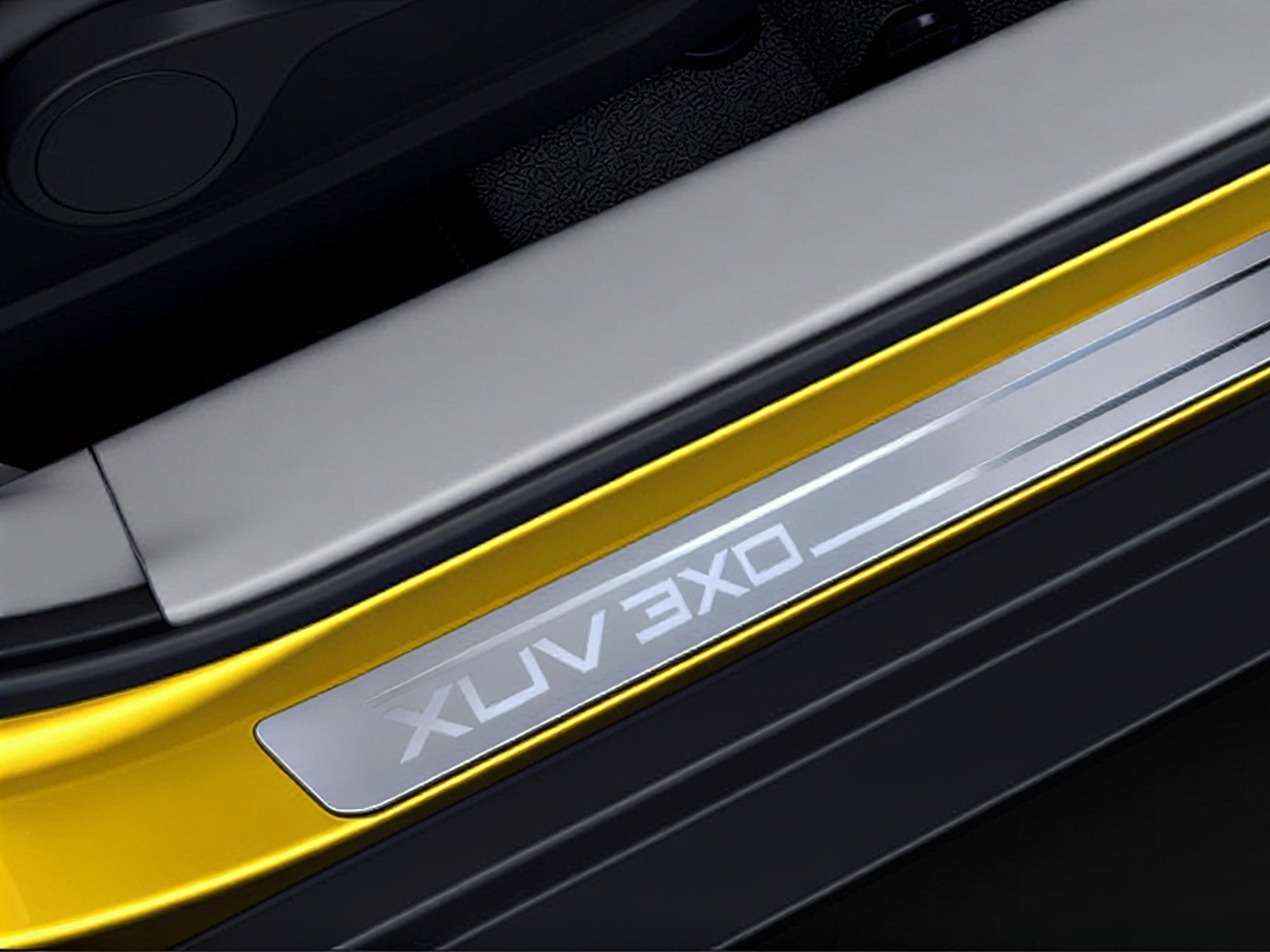 XUV 3XO - SS Door Sill Protector Set